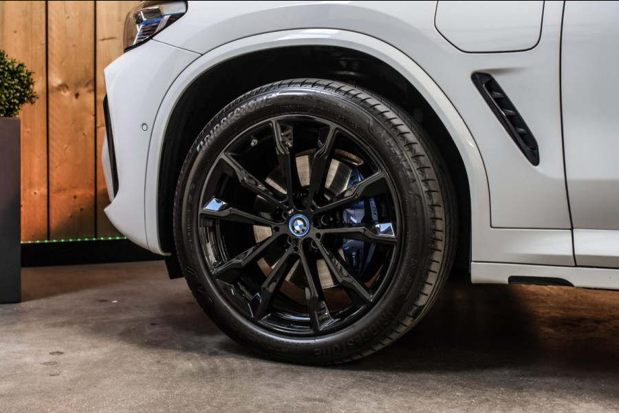 BMW X3 XDrive30e M-Sport *Pano*M-Stoelen*360 Camera*Keyless*Head-Up*