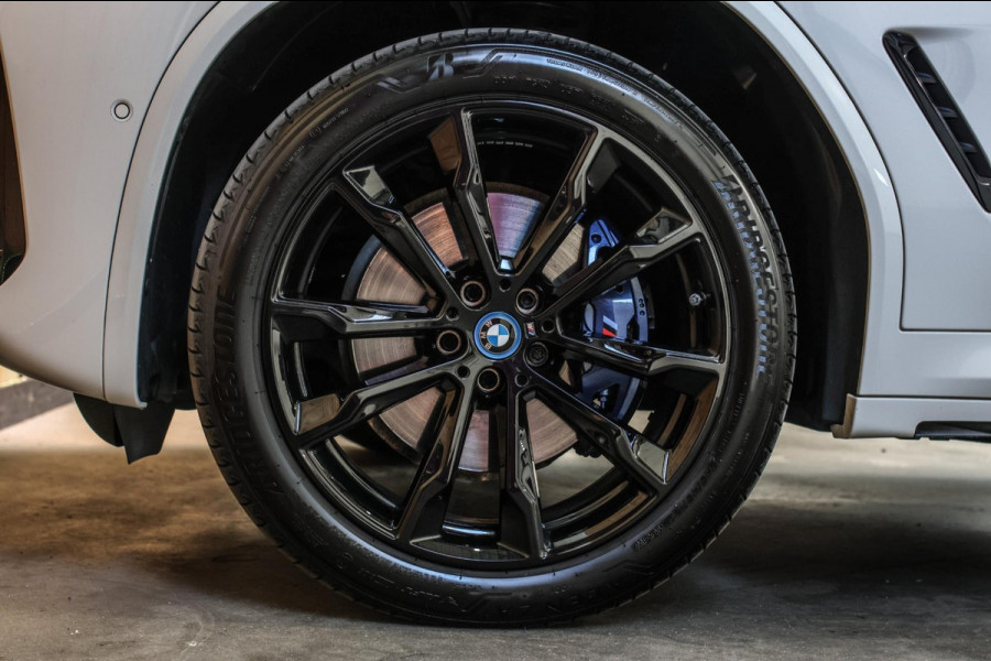 BMW X3 XDrive30e M-Sport *Pano*M-Stoelen*360 Camera*Keyless*Head-Up*