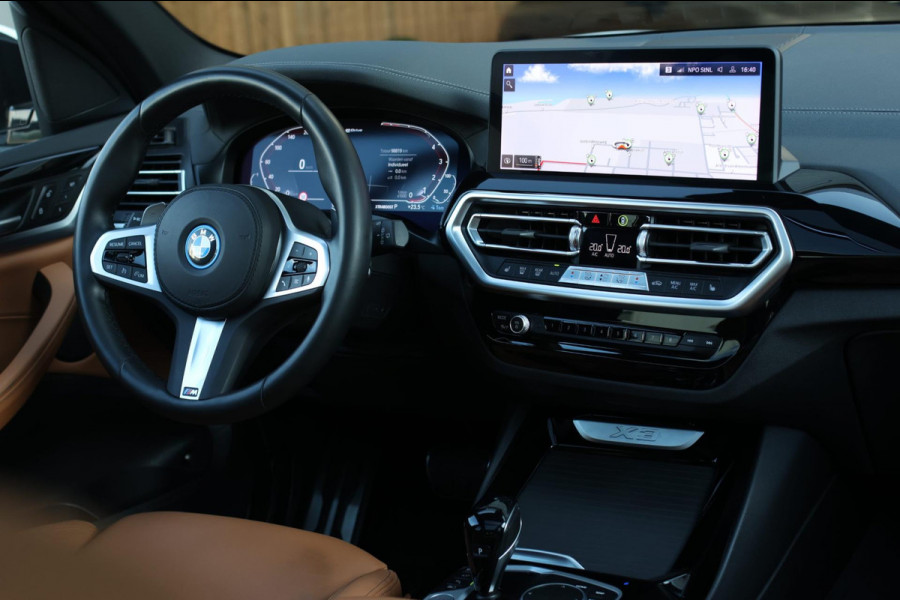 BMW X3 XDrive30e M-Sport *Pano*M-Stoelen*360 Camera*Keyless*Head-Up*