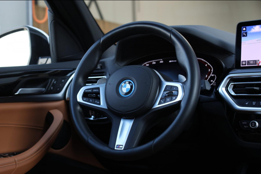 BMW X3 XDrive30e M-Sport *Pano*M-Stoelen*360 Camera*Keyless*Head-Up*