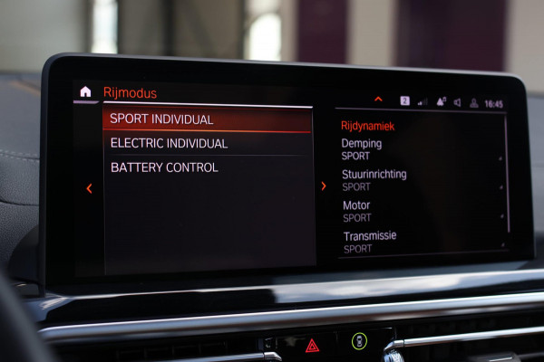 BMW X3 XDrive30e M-Sport *Pano*M-Stoelen*360 Camera*Keyless*Head-Up*