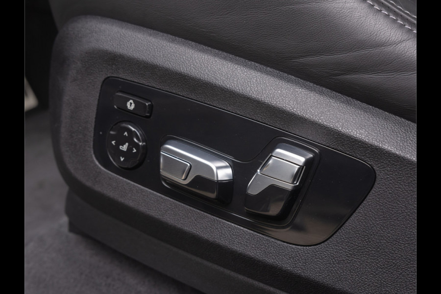 BMW X5 M Competition - Facelift - Skylounge Pano - Bowers & Wilkins - Trekhaak - M-Driver's Pack