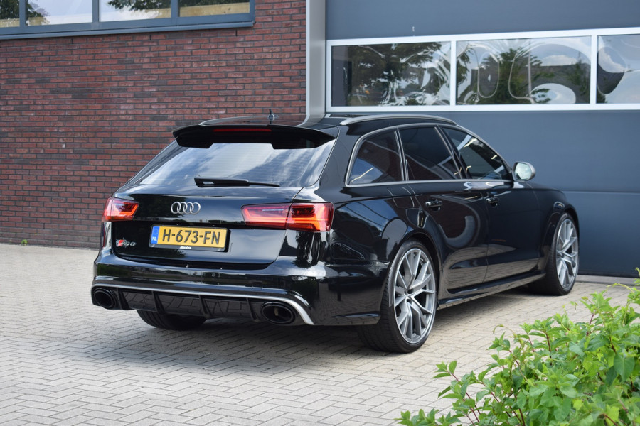 Audi RS6 4.0 V8 TFSI 605pk Quattro Performance | Luchtvering | Trekhaak | Keramisch