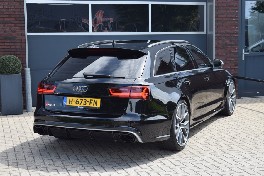 Audi RS6 4.0 V8 TFSI 605pk Quattro Performance | Luchtvering | Trekhaak | Keramisch