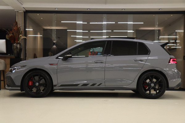 Volkswagen Golf 2.0 TSI GTI CLUBSPORT /PANO/NUR/H-K/HUD/IQ-LIGHT/VOLL