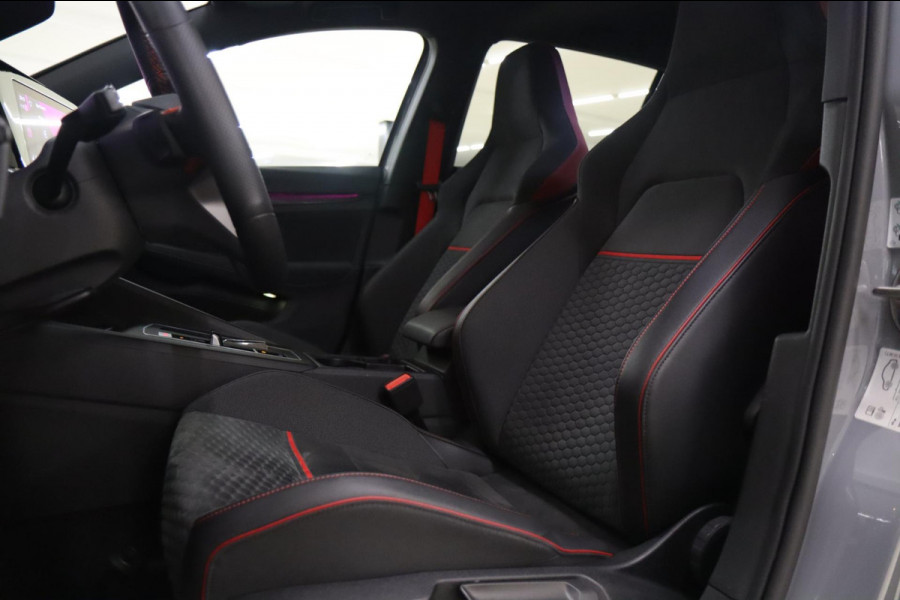 Volkswagen Golf 2.0 TSI GTI CLUBSPORT /PANO/NUR/H-K/HUD/IQ-LIGHT/VOLL