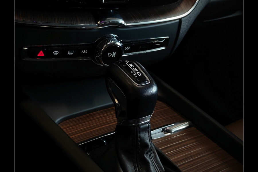 Volvo XC60 2.0 T5 Inscription adaptive cruise control trekhaak