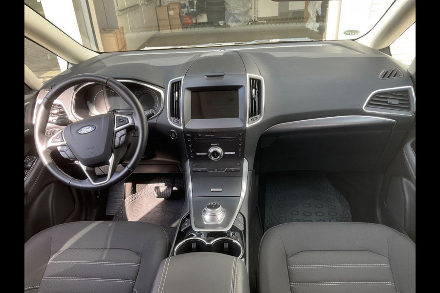 Ford Galaxy 2.5 FHEV Titanium | 7 persoons | Adaptive cruise control | SONY audio | Privacy glass | Camera