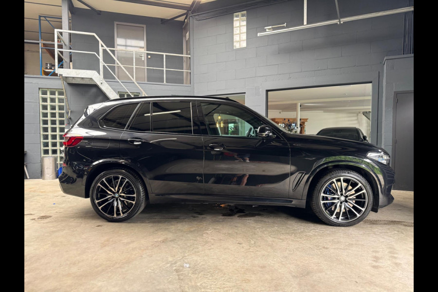 BMW X5 XDrive45e B&W-CRYSTAL-HUD-MEMORY-MASSAGE-STOELKOELING