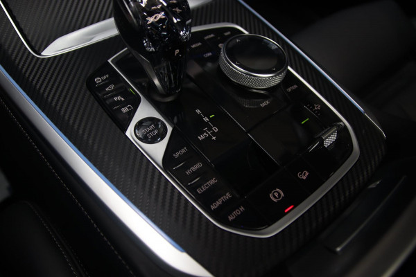 BMW X5 XDrive45e B&W-CRYSTAL-HUD-MEMORY-MASSAGE-STOELKOELING