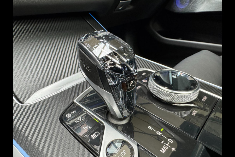 BMW X5 XDrive45e B&W-CRYSTAL-HUD-MEMORY-MASSAGE-STOELKOELING