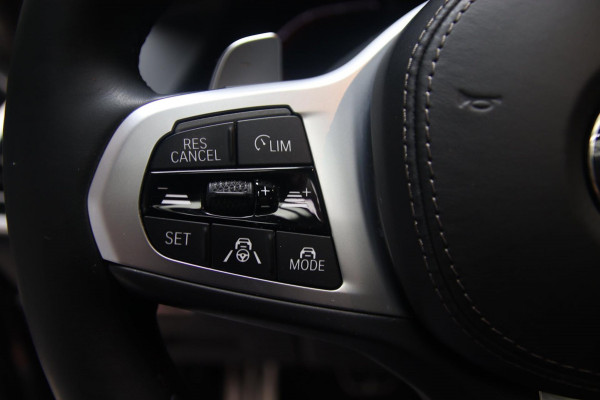 BMW X5 XDrive45e B&W-CRYSTAL-HUD-MEMORY-MASSAGE-STOELKOELING
