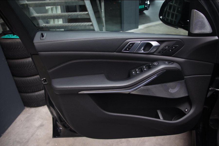 BMW X5 XDrive45e B&W-CRYSTAL-HUD-MEMORY-MASSAGE-STOELKOELING