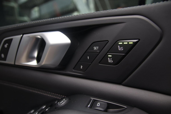 BMW X5 XDrive45e B&W-CRYSTAL-HUD-MEMORY-MASSAGE-STOELKOELING