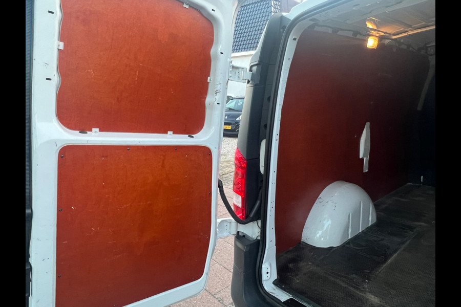 Mercedes-Benz Vito 114 CDI Lang dealer onderhouden NAP.