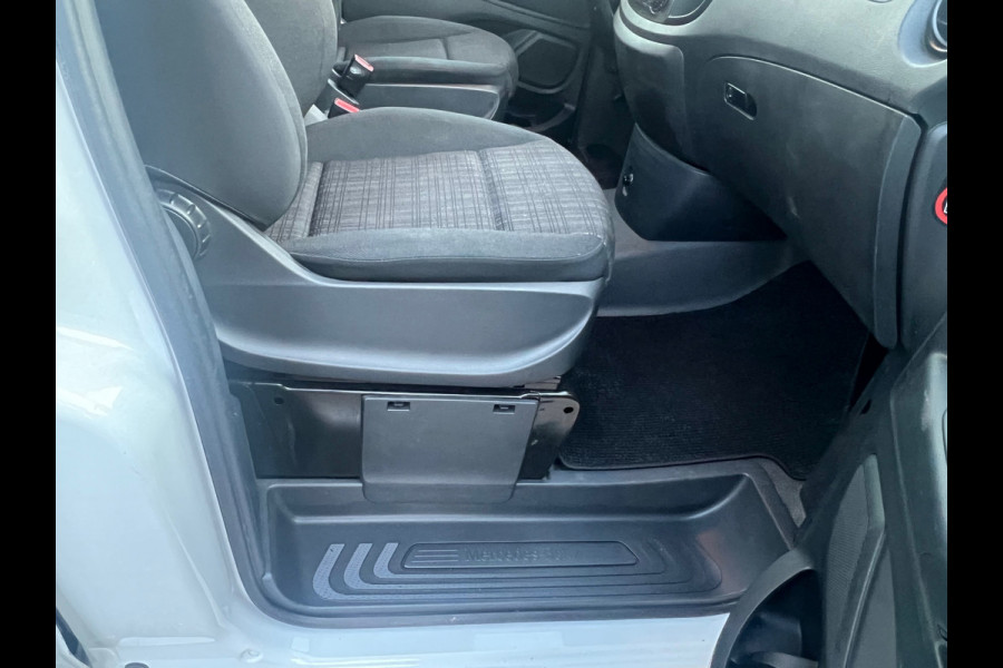 Mercedes-Benz Vito 114 CDI Lang dealer onderhouden NAP.