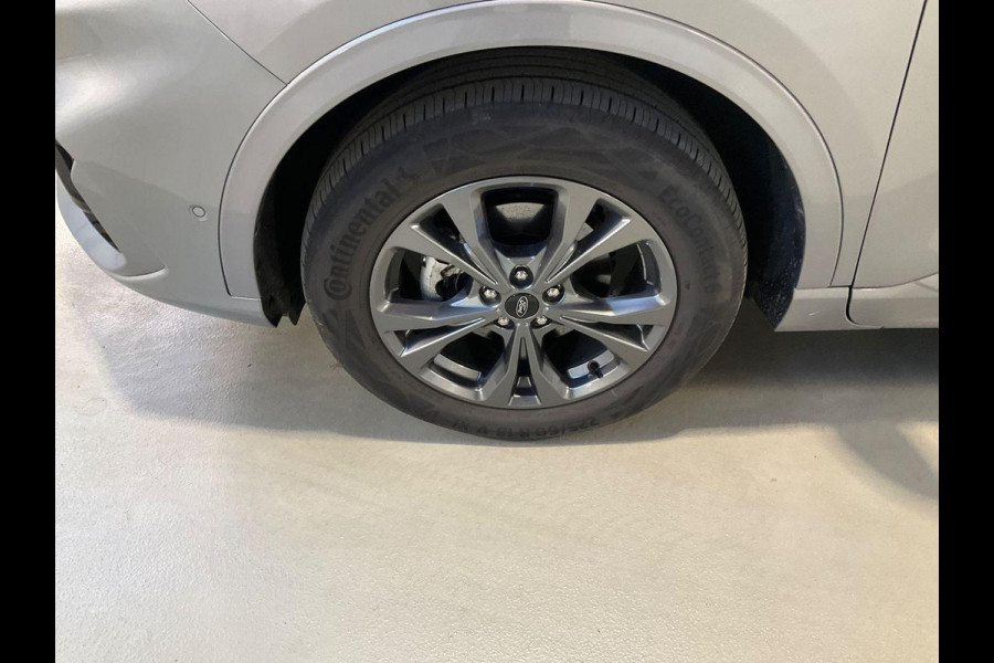 Ford Kuga 2.5 PHEV ST-Line X | Adaptive cruise control | Winter Pack | Head up Display | Dodehoeksensoren | Bang&Olufsen | Elektrische achterklep | 1.500 kg geremd trekgewicht