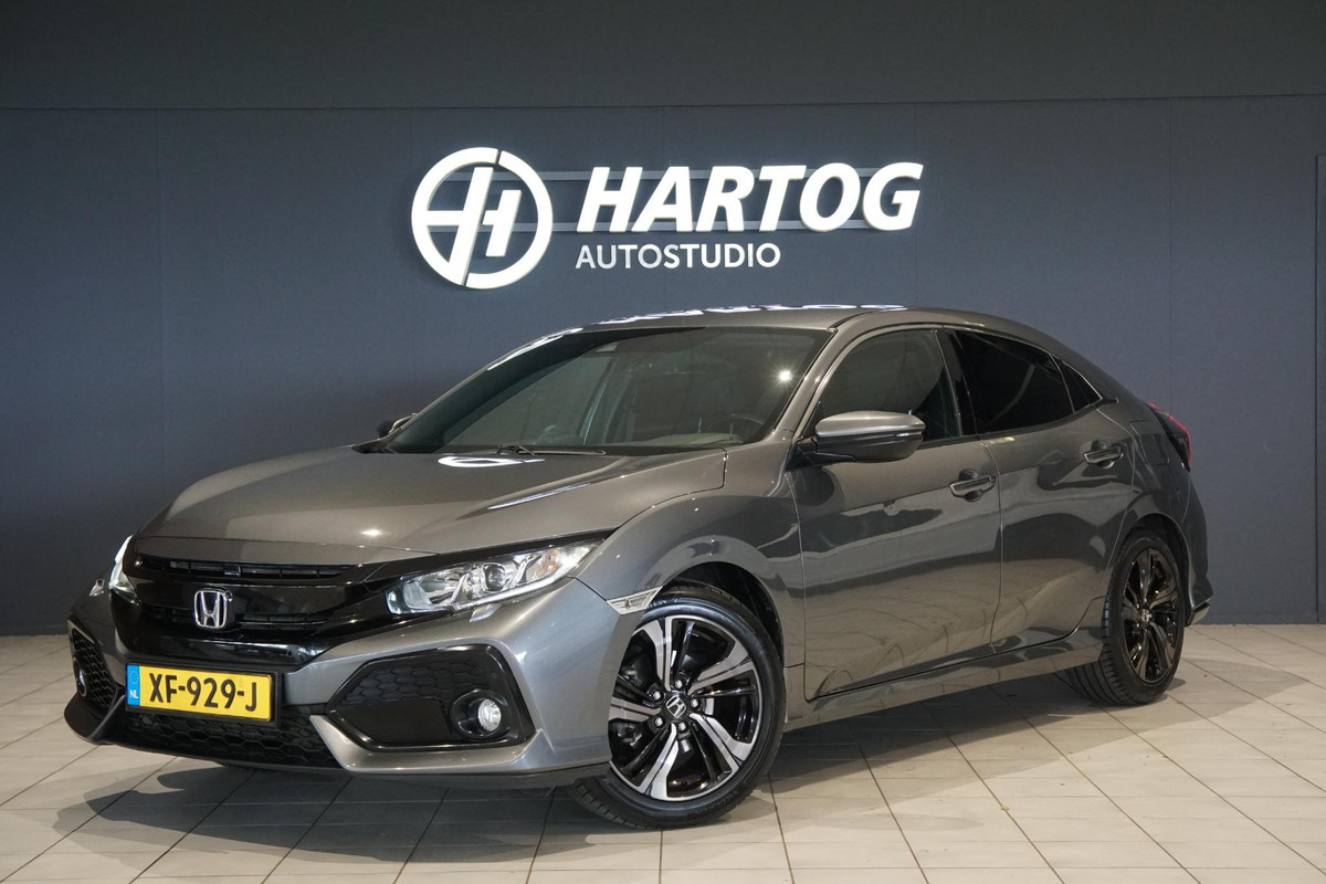 Honda Civic 1.0 i-VTEC Elegance + APPLE CARPLAY / TREKHAAK Honda Civic 1.0 i-VTEC Elegance + APPLE CARPLAY / TREKHAAK