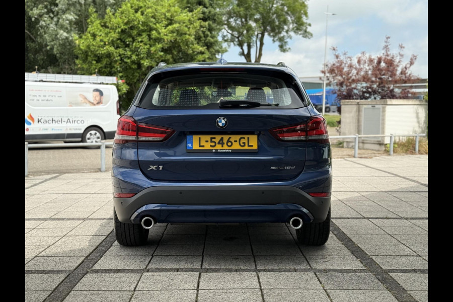 BMW X1 sDrive18d Business Ed. | Navi | Camera | Trekhaak |