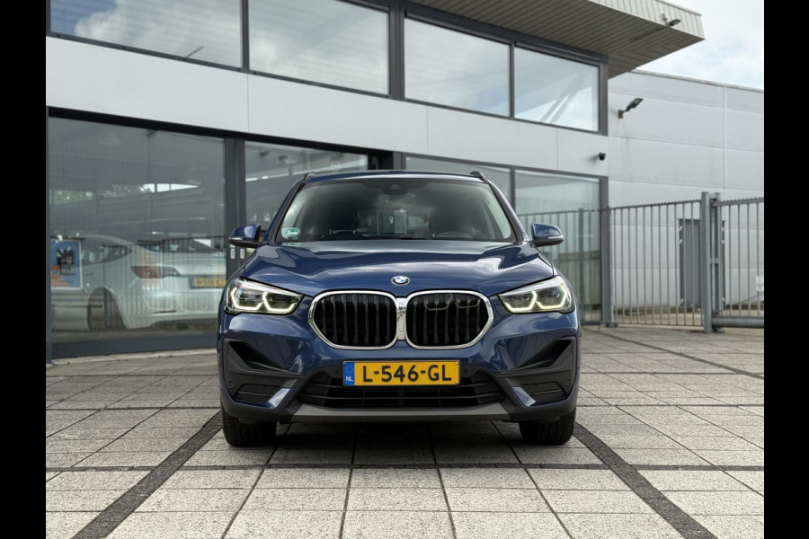 BMW X1 sDrive18d Business Ed. | Navi | Camera | Trekhaak |