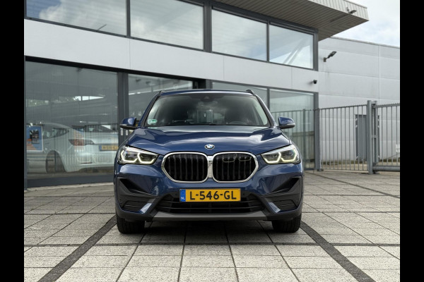 BMW X1 sDrive18d Business Ed. | Navi | Camera | Trekhaak |