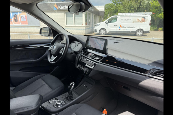 BMW X1 sDrive18d Business Ed. | Navi | Camera | Trekhaak |