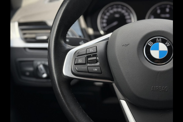 BMW X1 sDrive18d Business Ed. | Navi | Camera | Trekhaak |