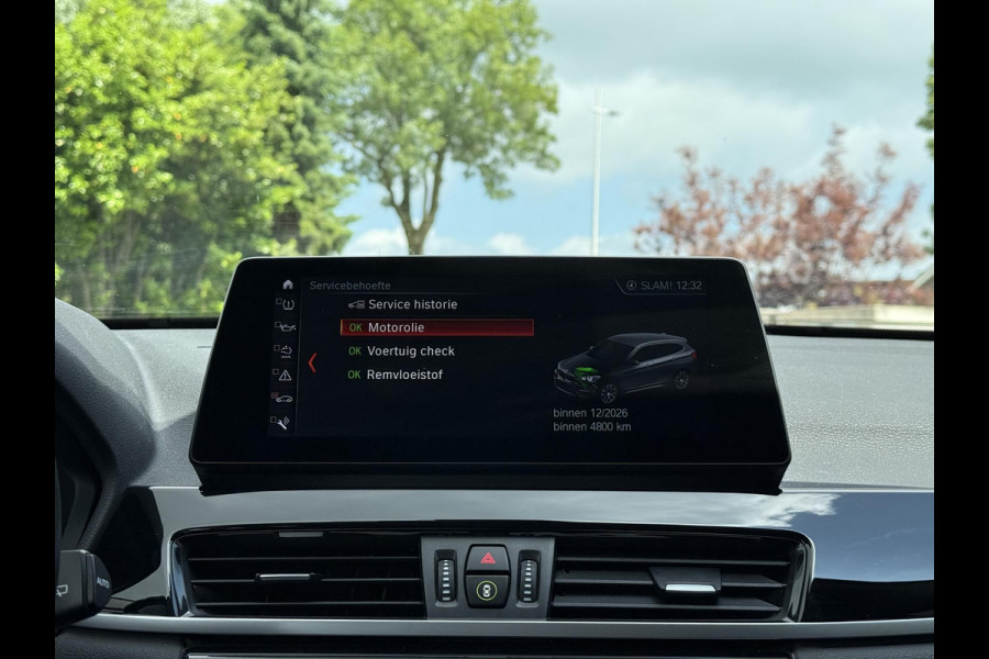 BMW X1 sDrive18d Business Ed. | Navi | Camera | Trekhaak |