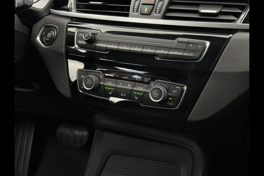BMW X1 sDrive18d Business Ed. | Navi | Camera | Trekhaak |