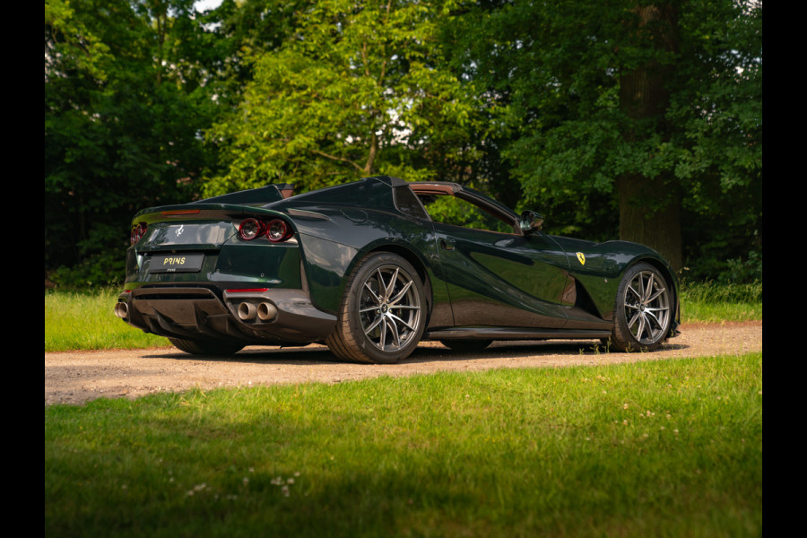 Ferrari 812 GTS 6.5 V12 HELE | Verde Zeltweg | Full Carbon | Atelier Car | 1e eig | Lift | Magnifiek!