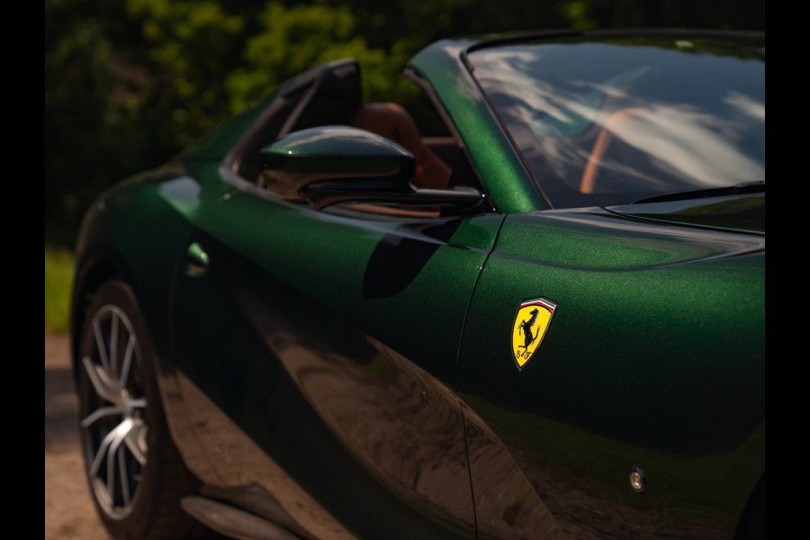 Ferrari 812 GTS 6.5 V12 HELE | Verde Zeltweg | Full Carbon | Atelier Car | 1e eig | Lift | Magnifiek!