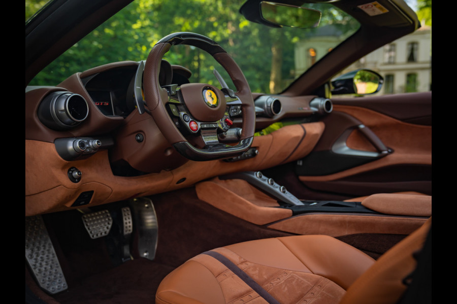 Ferrari 812 GTS 6.5 V12 HELE | Verde Zeltweg | Full Carbon | Atelier Car | 1e eig | Lift | Magnifiek!