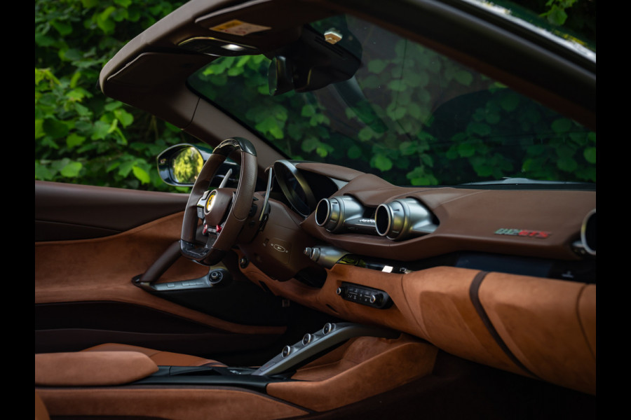 Ferrari 812 GTS 6.5 V12 HELE | Verde Zeltweg | Full Carbon | Atelier Car | 1e eig | Lift | Magnifiek!