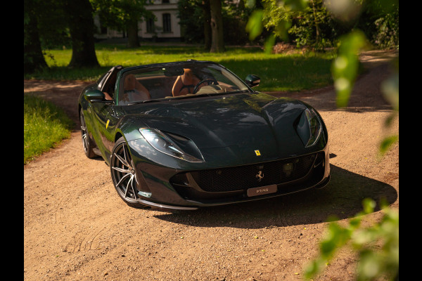 Ferrari 812 GTS 6.5 V12 HELE | Verde Zeltweg | Full Carbon | Atelier Car | 1e eig | Lift | Magnifiek!