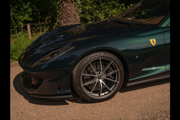 Ferrari 812 GTS 6.5 V12 HELE | Verde Zeltweg | Full Carbon | Atelier Car | 1e eig | Lift | Magnifiek!