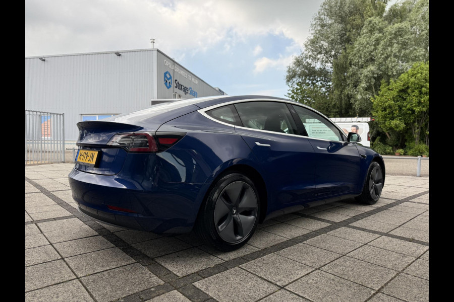 Tesla Model 3 Range Plus | Autopilot | Panorama | Leder | Navi | Camera