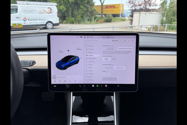 Tesla Model 3 Range Plus | Autopilot | Panorama | Leder | Navi | Camera