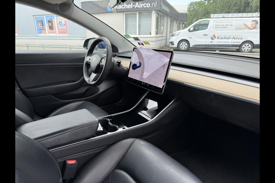 Tesla Model 3 Range Plus | Autopilot | Panorama | Leder | Navi | Camera
