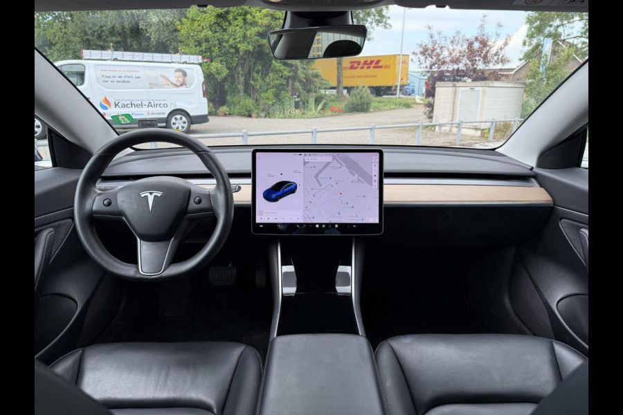 Tesla Model 3 Range Plus | Autopilot | Panorama | Leder | Navi | Camera