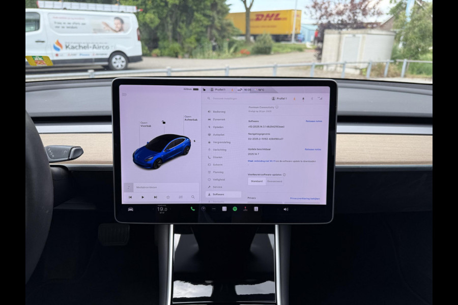 Tesla Model 3 Range Plus | Autopilot | Panorama | Leder | Navi | Camera