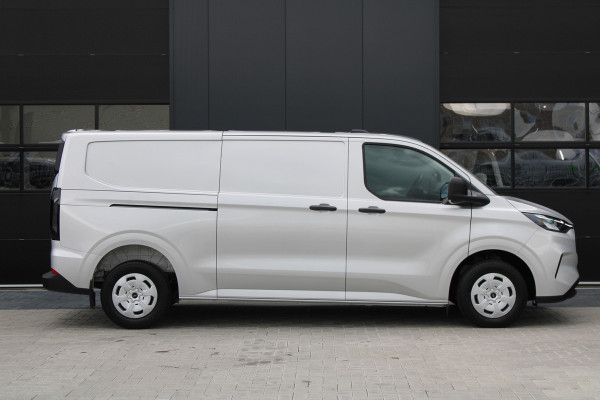 Ford Transit Custom 320 2.0 TDCI L2H1 Trend 136pk - 2x Schuifdeur - Achterklep - Carplay - Android - LED koplampen - Stoelverwarming - 70l tank - Ri
