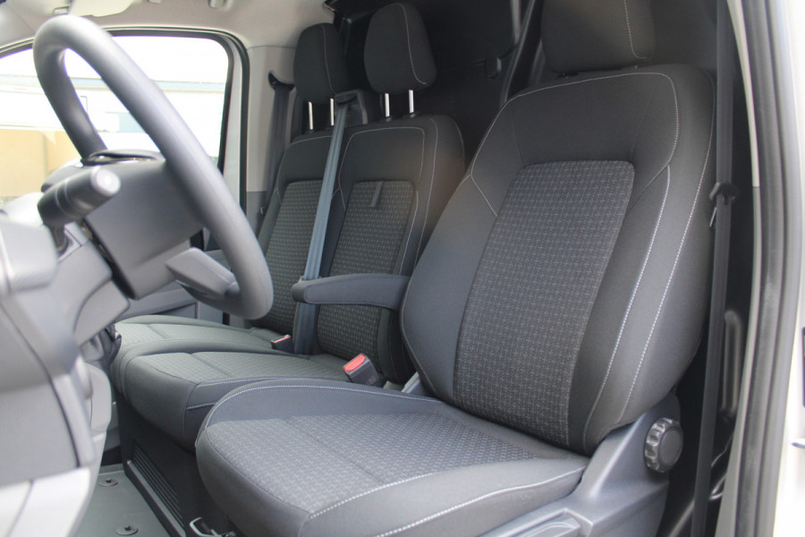 Ford Transit Custom 320 2.0 TDCI L2H1 Trend 136pk - 2x Schuifdeur - Achterklep - Carplay - Android - LED koplampen - Stoelverwarming - 70l tank - Ri