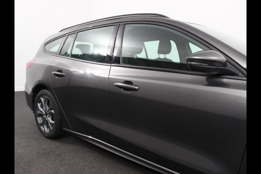 Ford FOCUS Wagon 1.0 EcoBoost Hybrid ST Line Navigatie Climate Control Led Dab Camera Parkeer sensoren Cruise Control Lichtmetalen velgen