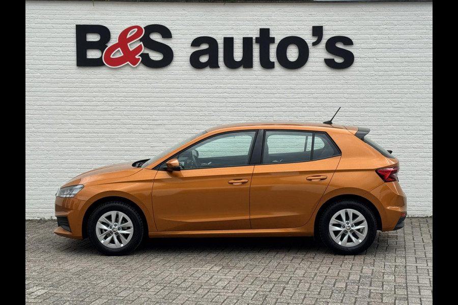 Škoda Fabia 1.0 TSI Ambition Clima Carplay Adaptive cruise Navigatie Pdc DAB radio