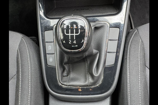 Škoda Fabia 1.0 TSI Ambition Clima Carplay Adaptive cruise Navigatie Pdc DAB radio