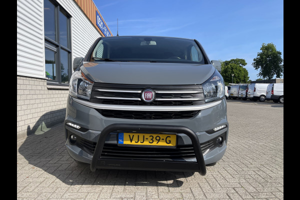 Fiat Talento 2.0 MultiJet 170pk automaat L2H1 SX DC 5 persoons / vaste prijs rijklaar € 23.950 ex btw / lease vanaf € 391 / dubbele schuifdeur / airco / cruise / navi / camera / trekhaak !