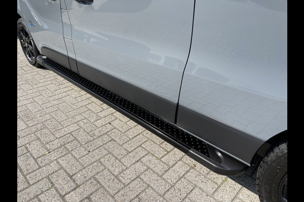 Fiat Talento 2.0 MultiJet 170pk automaat L2H1 SX DC 5 persoons / vaste prijs rijklaar € 23.950 ex btw / lease vanaf € 391 / dubbele schuifdeur / airco / cruise / navi / camera / trekhaak !