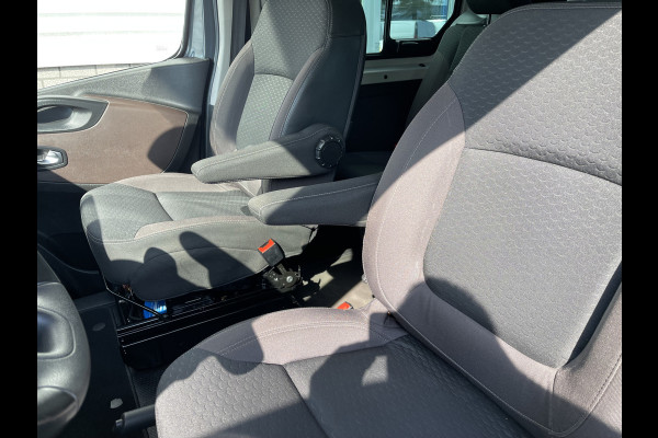 Fiat Talento 2.0 MultiJet 170pk automaat L2H1 SX DC 5 persoons / vaste prijs rijklaar € 23.950 ex btw / lease vanaf € 391 / dubbele schuifdeur / airco / cruise / navi / camera / trekhaak !