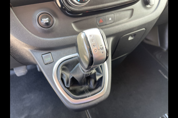 Fiat Talento 2.0 MultiJet 170pk automaat L2H1 SX DC 5 persoons / vaste prijs rijklaar € 23.950 ex btw / lease vanaf € 391 / dubbele schuifdeur / airco / cruise / navi / camera / trekhaak !