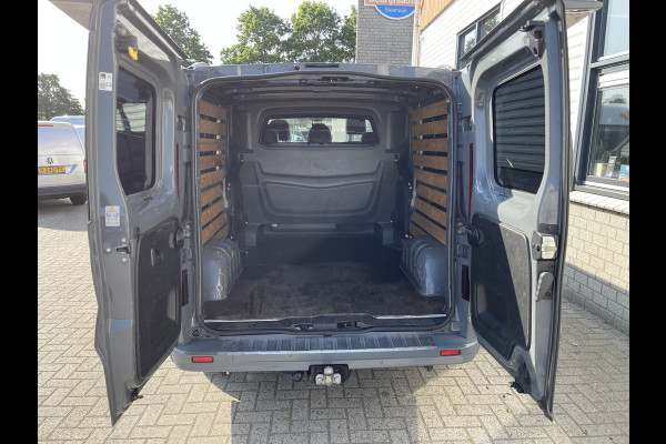 Fiat Talento 2.0 MultiJet 170pk automaat L2H1 SX DC 5 persoons / vaste prijs rijklaar € 23.950 ex btw / lease vanaf € 391 / dubbele schuifdeur / airco / cruise / navi / camera / trekhaak !